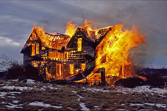 burning_house-7501.jpg