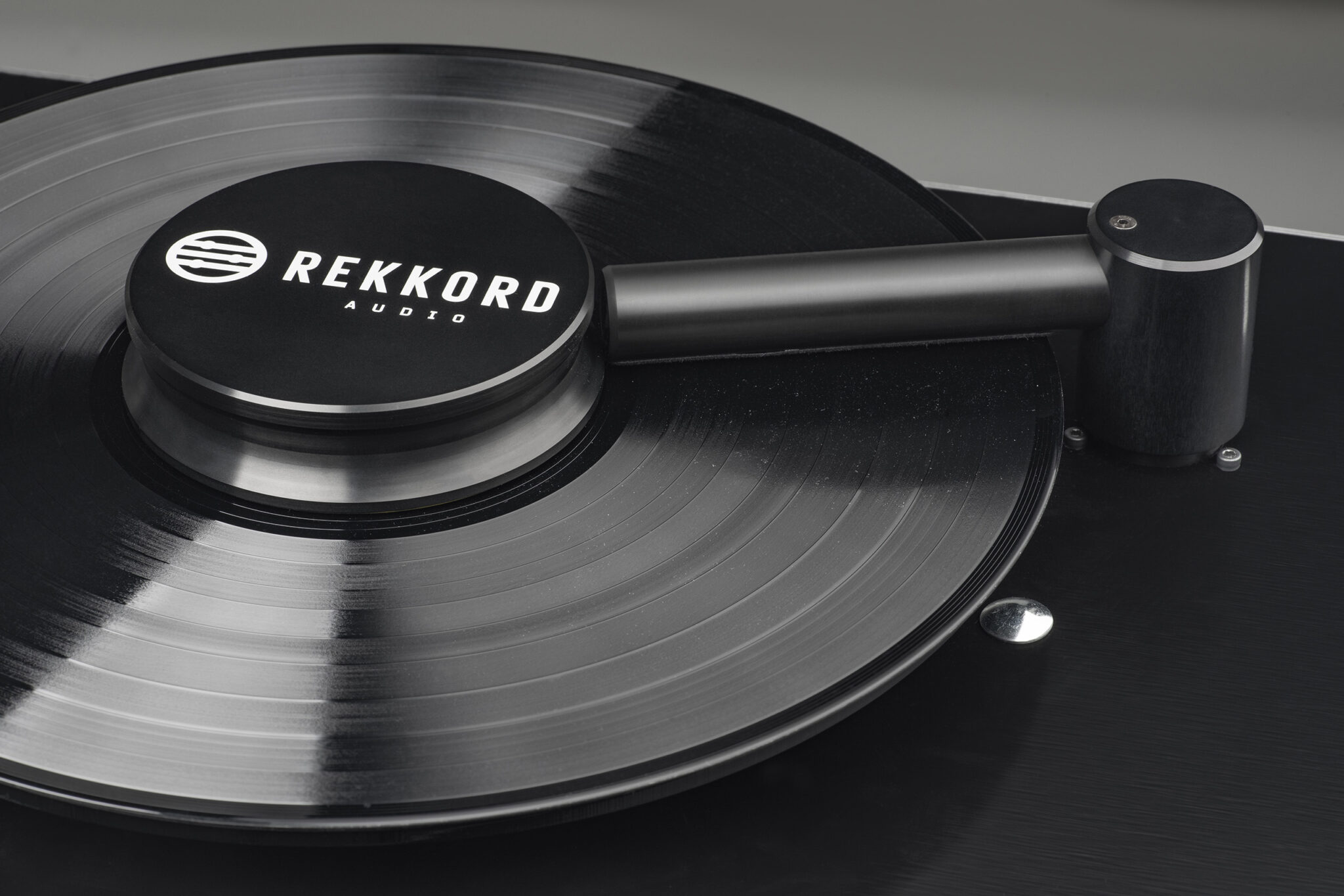 Keep your records spotless with Rekkord’s RCM cleaning machine