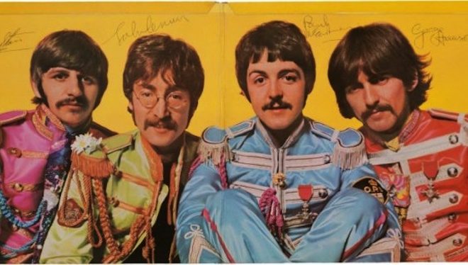 Beatles Sgt Pepper Album Sells For 290 500 The Vinyl Factory