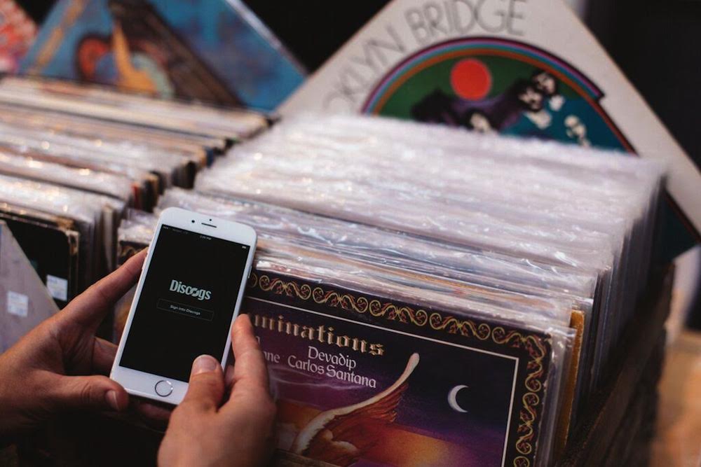 Vinyl fans rejoice: Discogs finally has a dedicated mobile 