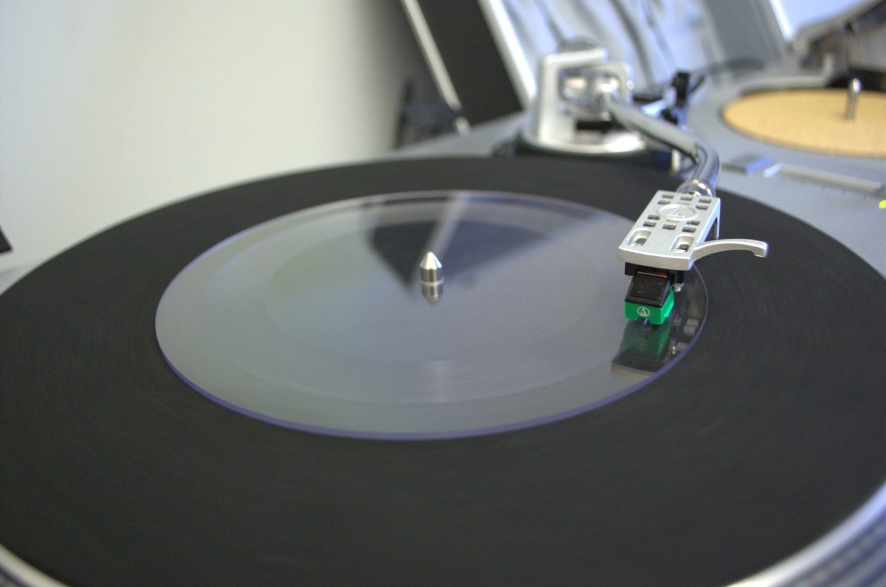 How are Vinyl Records Made - Record Head