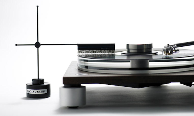 Jeg mistede min vej Finde på Theseus This new device will make your vinyl sound better without touching it - The  Vinyl Factory