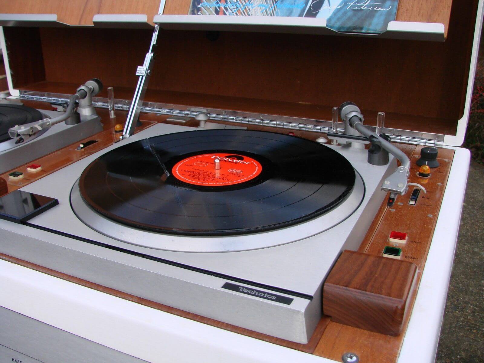 Vintage BBC Technics studio turntables and console up for sale on eBay