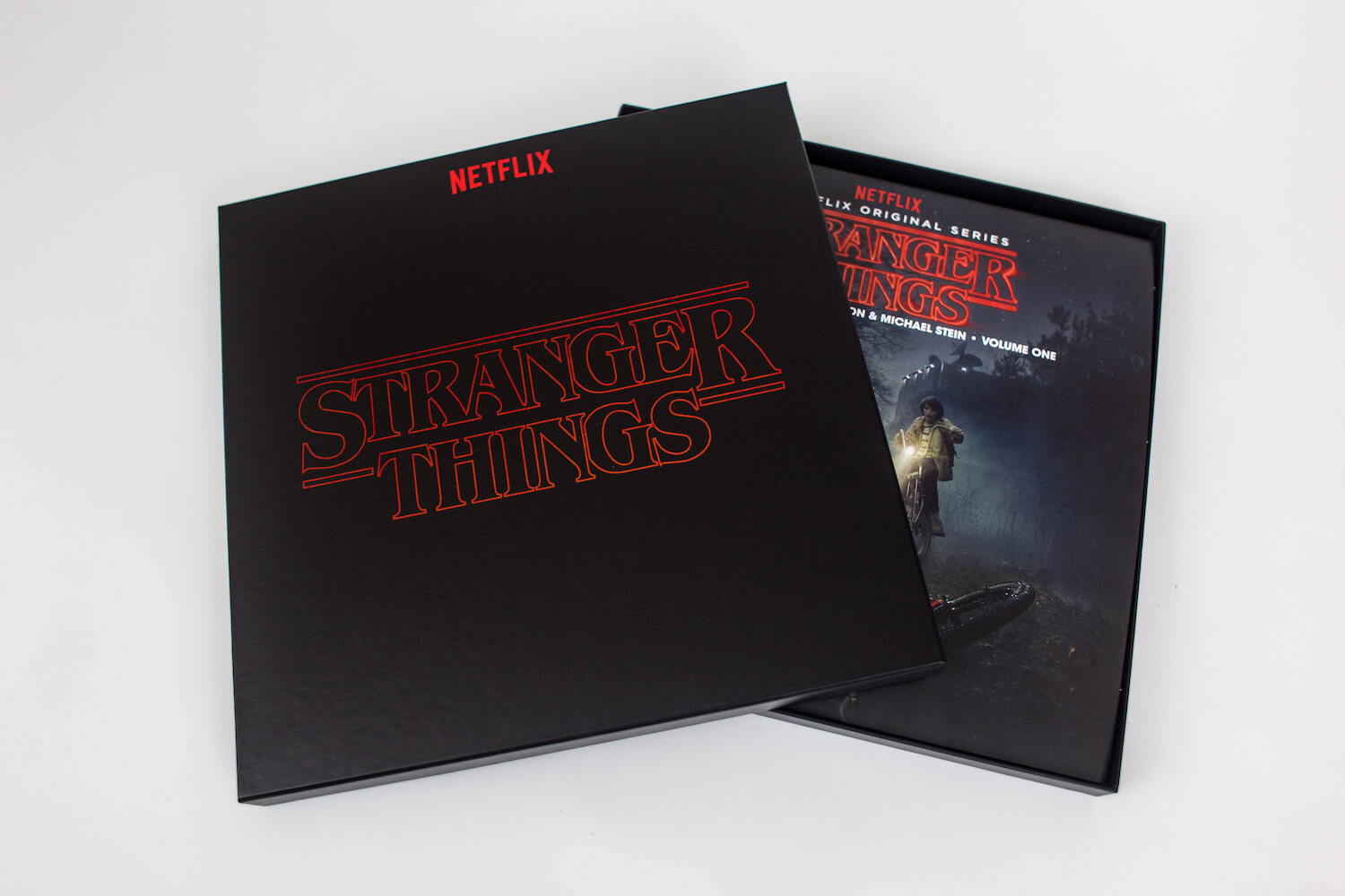 Stranger Things 4 soundtrack -  Exclusive : r/VinylReleases