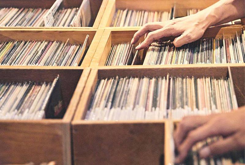 Discogs launches new databases for music gear, books, comics and films -  The Vinyl Factory