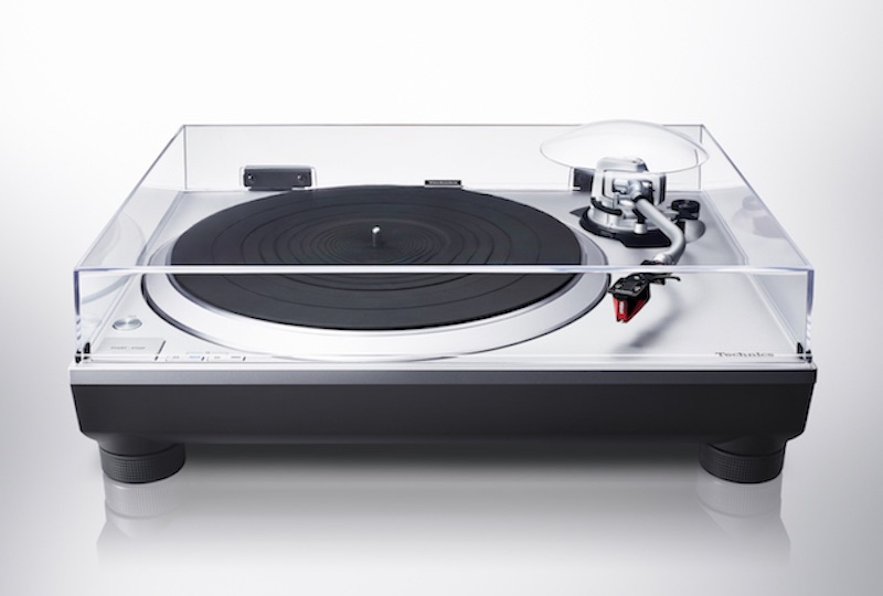 Technics Unveils New Sl 1500c Turntable With Built In Phono Stage