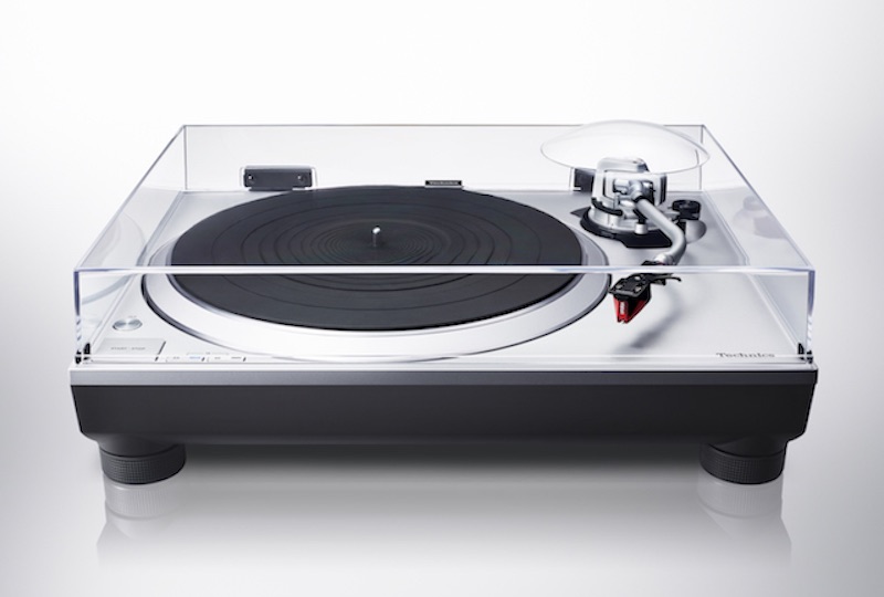 Technics unveils new SL-1500C turntable with built-in phono stage