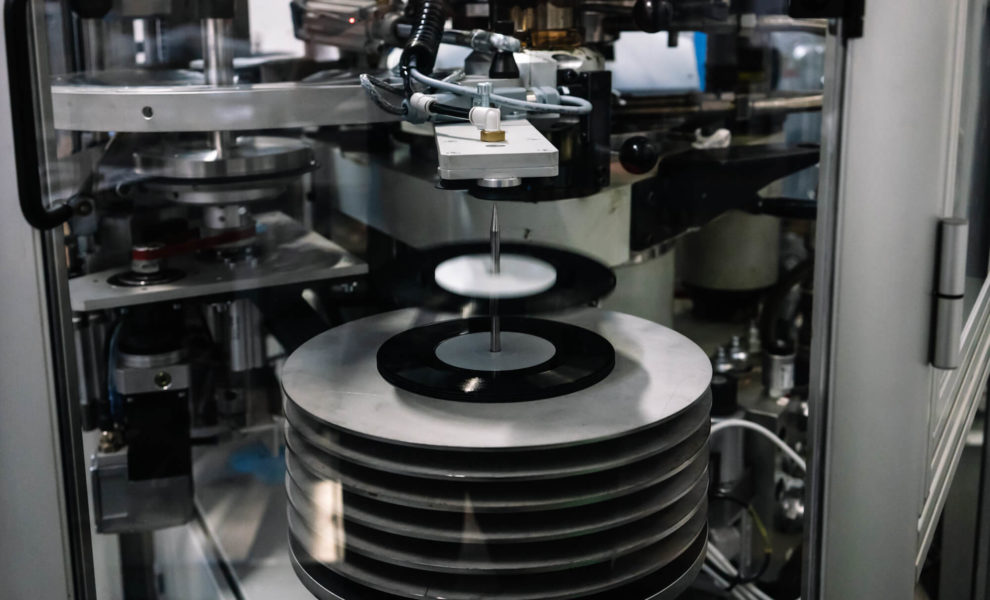 Vinyl pressing plant Idea