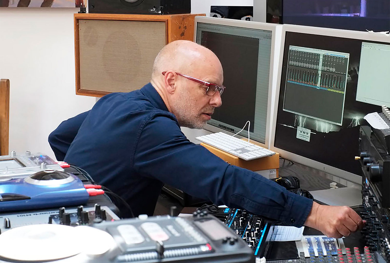 Brian Eno, Cassie Kinoshi, Ed O'Brien and more contribute to new online  music masterclass series