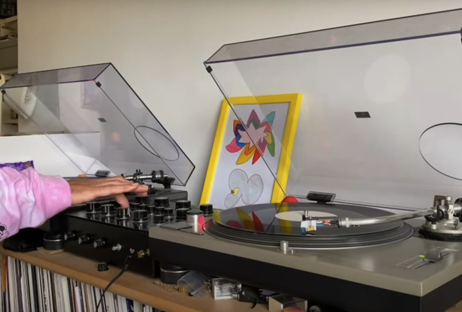 Four Tet has been records in a live stream for a month