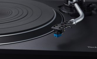 Technics unveils limited edition turntable, the SL-1200M7L