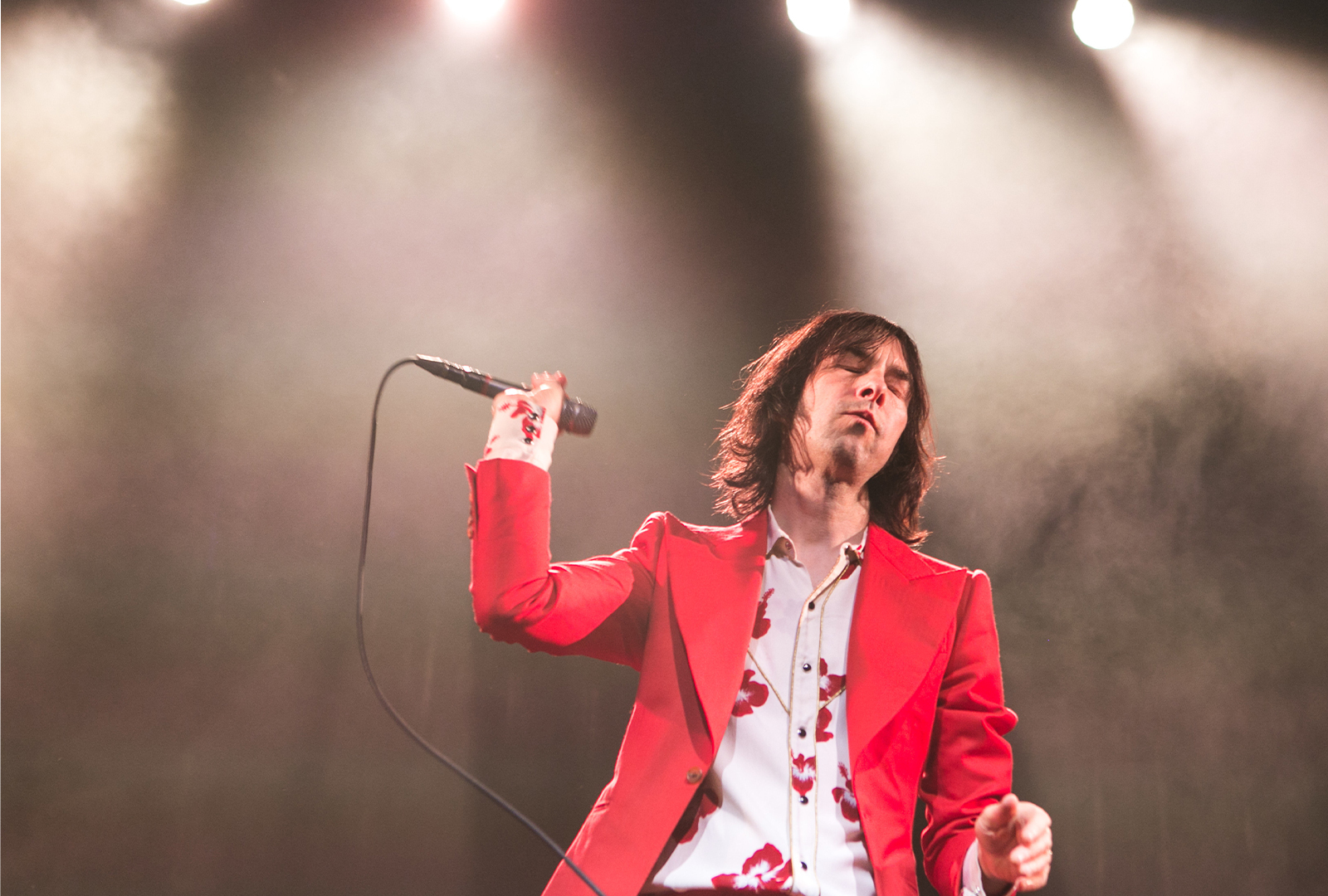 Primal Scream celebrate 30 years of Screamadelica with 10x12